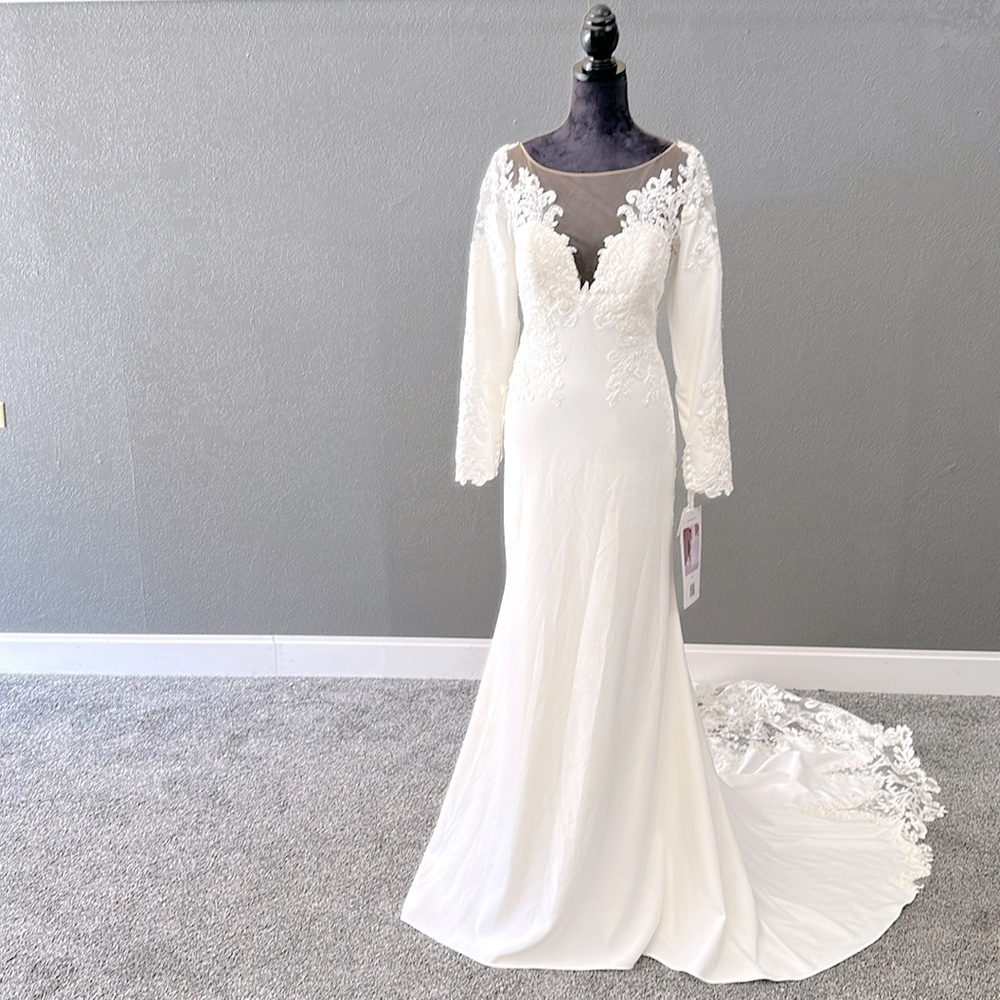 Pronovias Marisa Wedding Dress - Picture 4 of 13